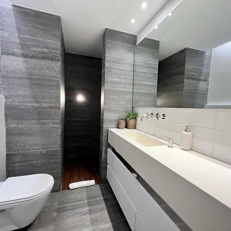 Loft Sagrada Familia Apartment Barcelona